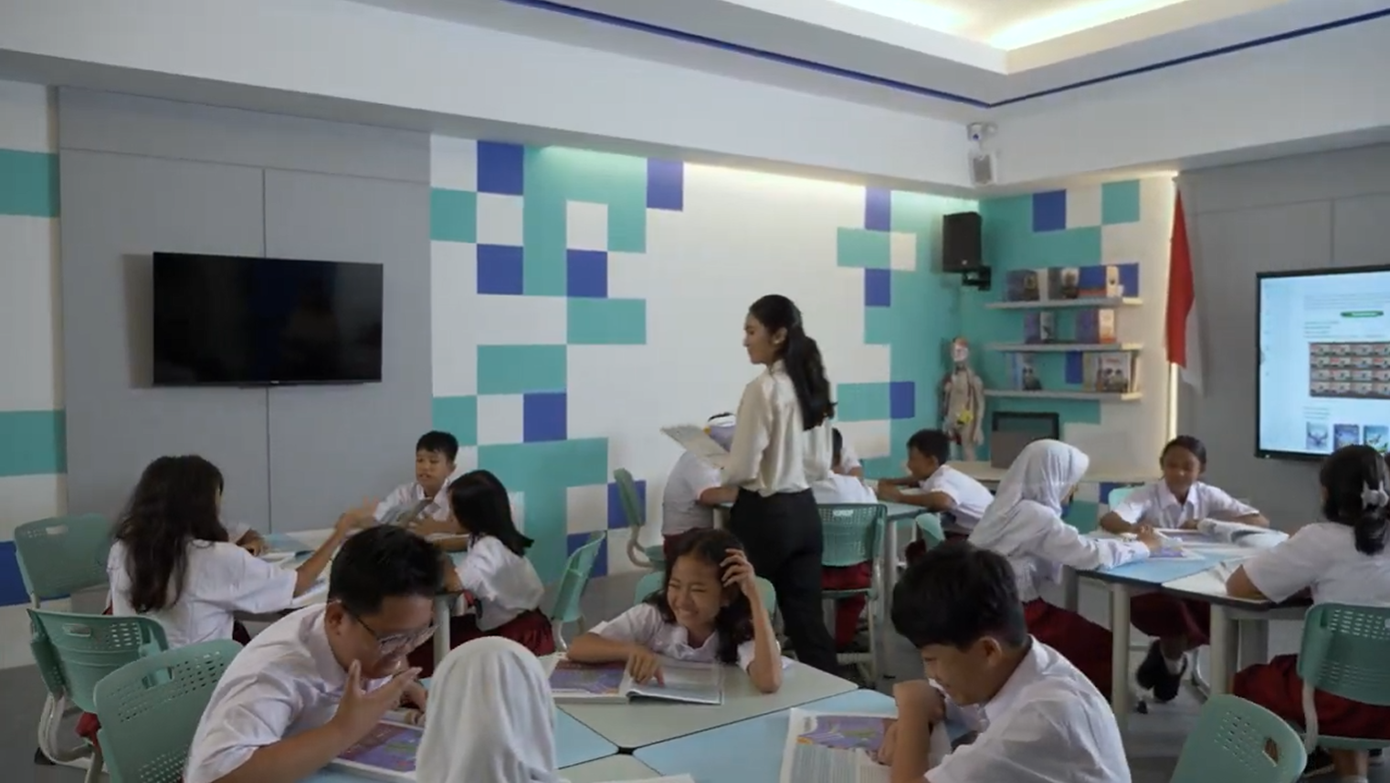 Smart Classroom: Solusi Hadapi Tantangan Pendidikan Abad ke-21